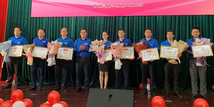 Trên 7.000 cán bộ, đoàn viên khối Doanh nghiệp Trung ương hiến máu tình nguyện tren 7000 can bo doan vien khoi doanh nghiep trung uong hien mau tinh nguyen