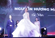 Lộ diện Đại sứ tài năng, xinh đẹp của trường Amsterdam