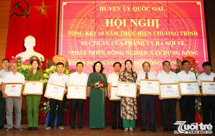 phat trien nong nghiep xay dung nong thon moi nang cao doi song nong dan