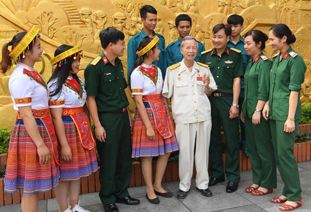 10 ca nhan duoc de nghi xet tang danh hieu cong dan thu do uu tu 2019