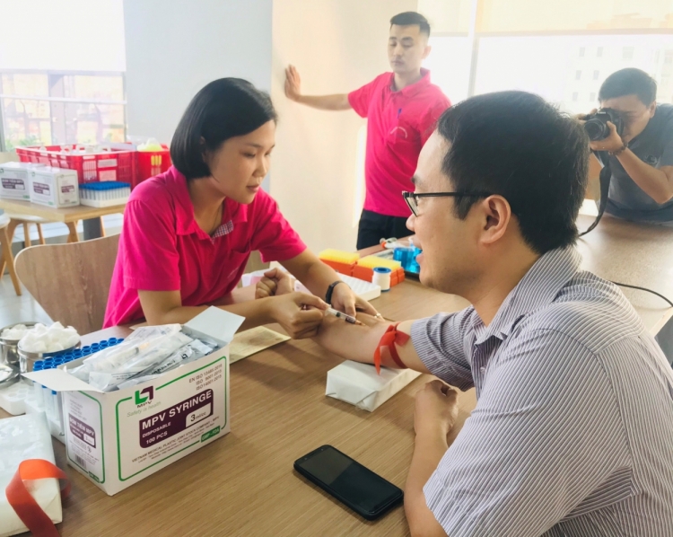 nghia cu cao dep tu trai tim toi trai tim