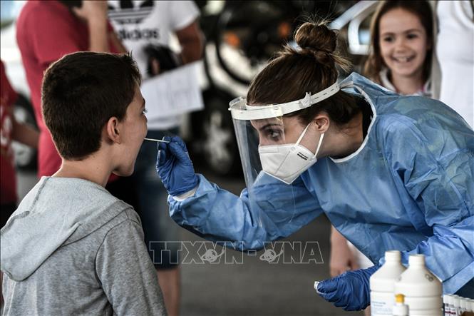 "Mùa Đông COVID-19" khắc nghiệt của châu Âu