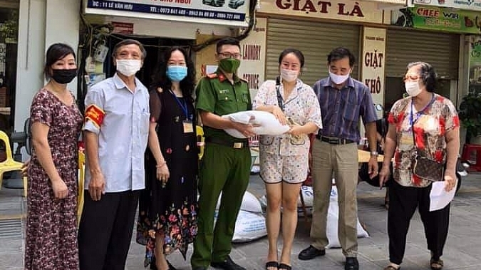 Hà Nội bước vào "trận chiến" mới, vững tin chống dịch