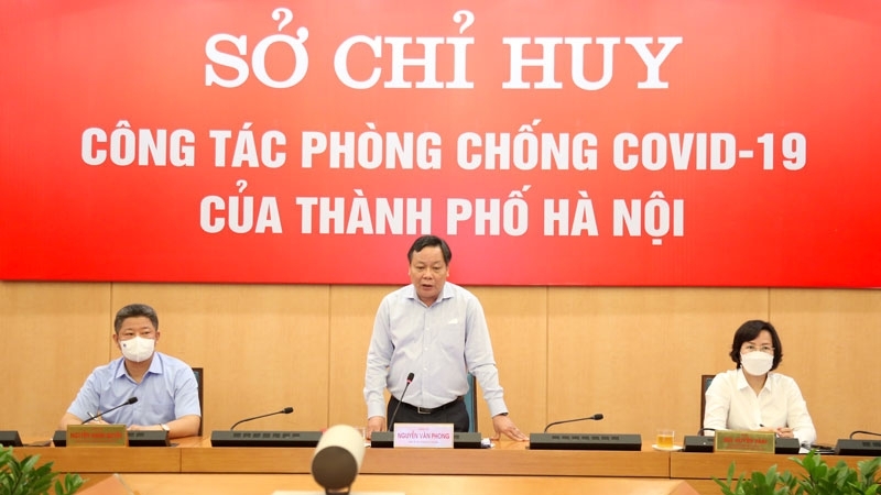 Hà Nội nỗ lực cao nhất để hoàn thành xét nghiệm, tiêm chủng diện rộng trên địa bàn
