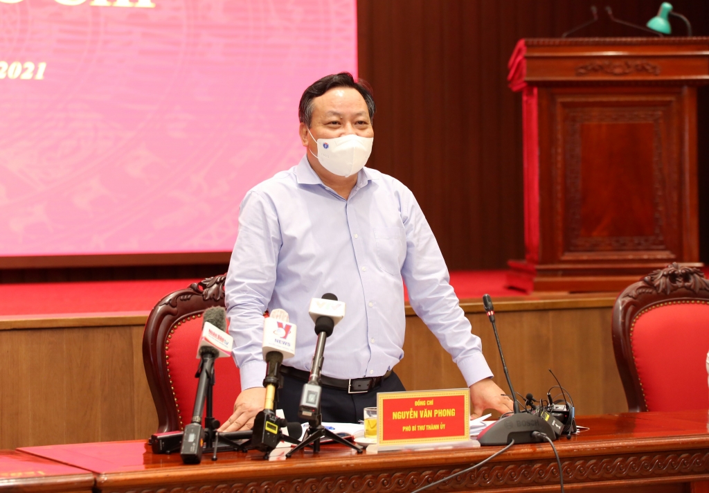 Phó Bí thư Thành ủy Nguyễn Văn Phong kết luận hội nghị