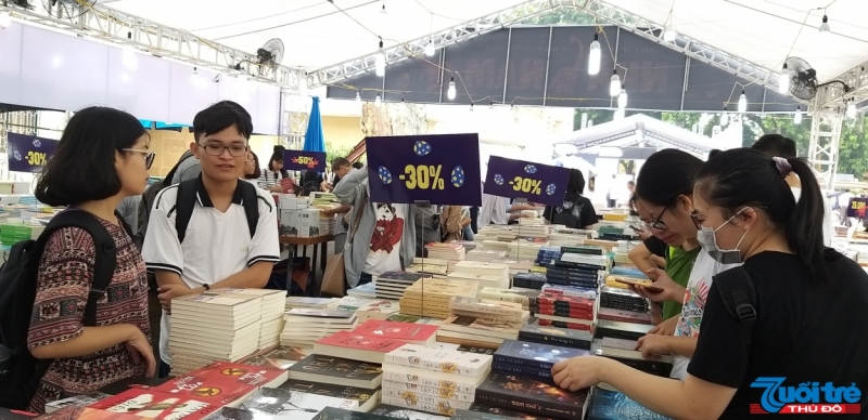 Nhiều hoạt động thú vị, bổ ích tại Hội sách Hà Nội 2019 nhieu hoat dong thu vi bo ich tai hoi sach ha noi 2019
