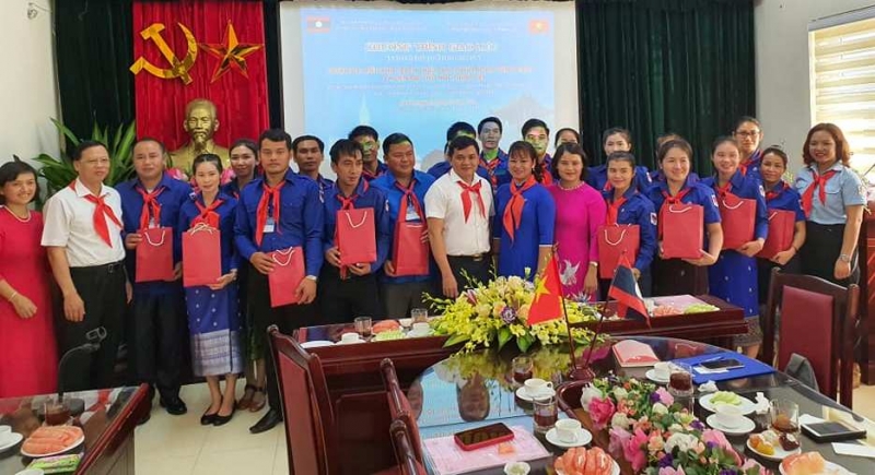 phu trach thieu nhi thanh doan vieng chan giao luu cung lien doi tieu hoc thinh liet