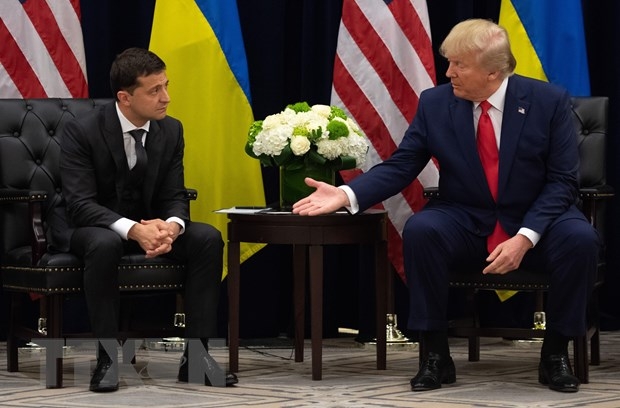 tong thong ukraine khang dinh khong bi nguoi dong cap my ham doa