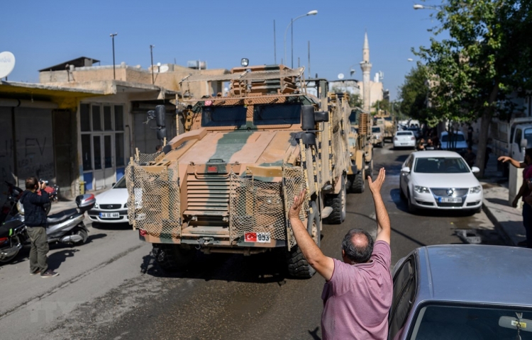 tho nhi ky tan cong nguoi kurd giao tranh gay nhieu thuong vong