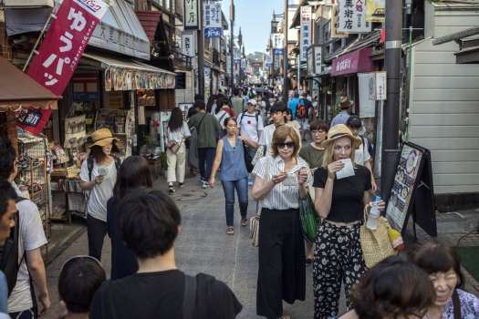 du khach han quoc tho o voi nhat ban sau cang thang thuong mai