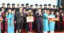 Vinh danh 86 Thủ khoa tốt nghiệp xuất sắc các trường đại học, học viện