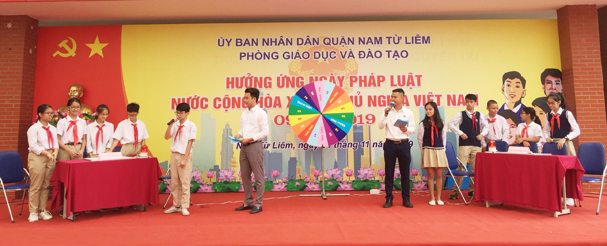 hoc sinh thcs nguyen du hao hung huong ung ngay phap luat 2019