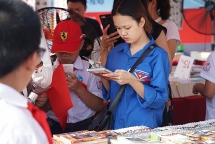 “Đánh thức” niềm đam mê đọc sách cho giới trẻ