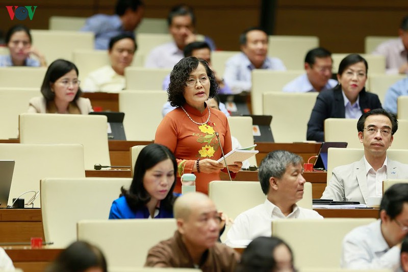 xu ly vi pham ve moi truong chua nghiem co hien tuong nhon luat