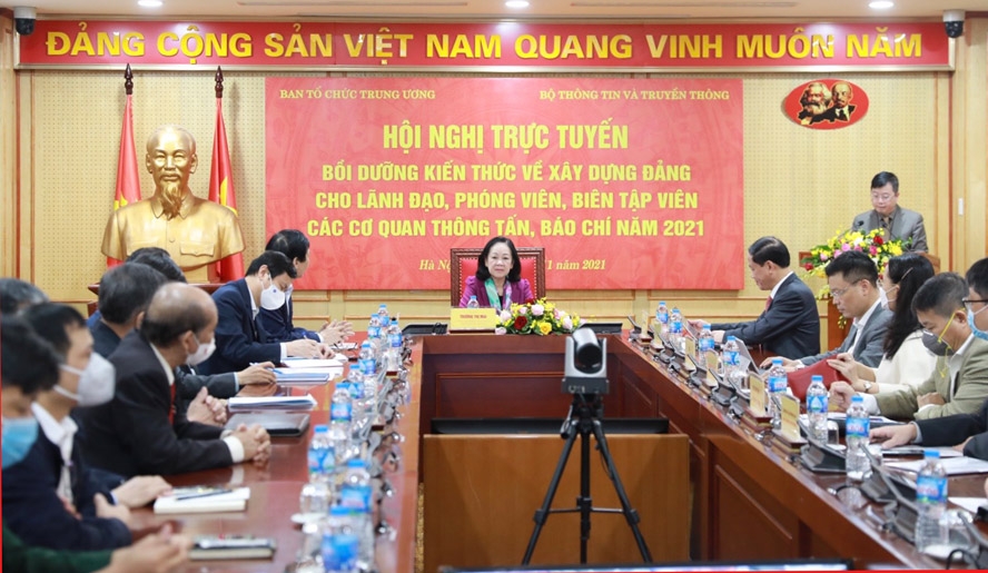 Ủy viên Bộ Chính trị, Bí thư Trung ương Đảng, Trưởng ban Tổ chức Trung ương Trương Thị Mai dự hội nghị tại điểm cầu Ban Tổ chức Trung ương
