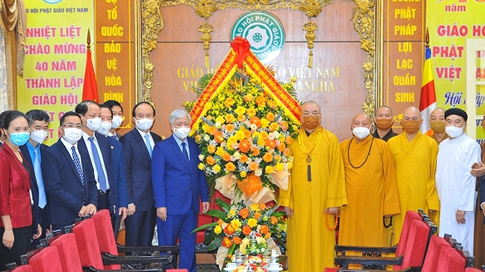 Lãnh đạo Trung ương và TP Hà Nội thăm, chúc mừng Giáo hội Phật giáo Việt Nam