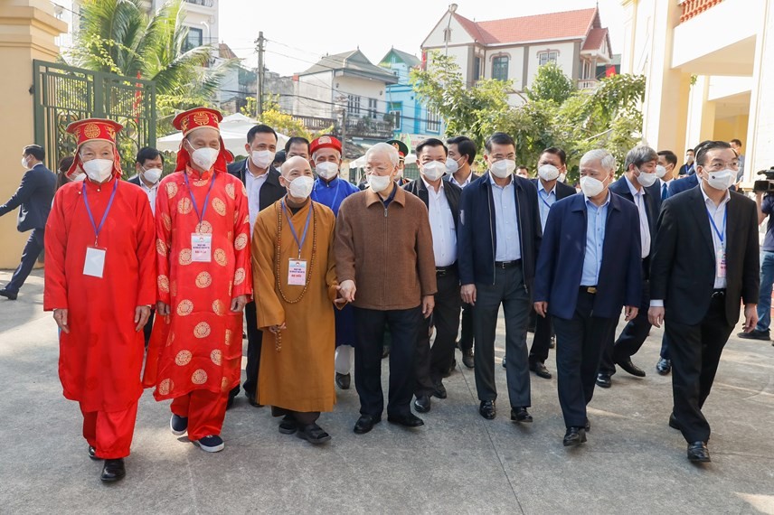 Tổng Bí thư Nguyễn Phú Trọng dự Ngày hội Đại đoàn kết dân tộc tại thôn 5, xã Yên Sở, huyện Hoài Đức, thành phố Hà Nội.