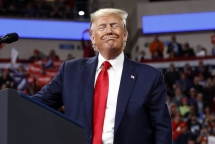 Đảng Dân chủ có thể "cố đấm ăn xôi" khi luận tội Trump