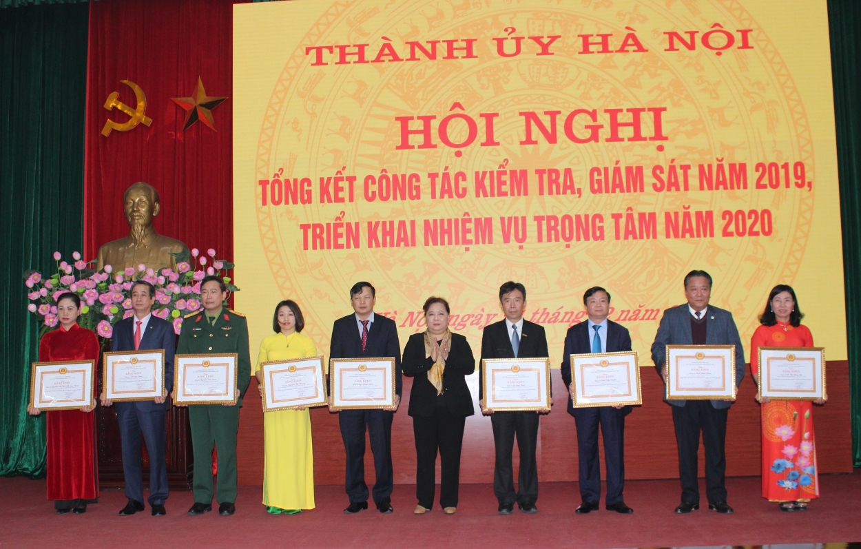 Tăng cường công tác kiểm tra, giám sát phục vụ đại hội Đảng tang cuong cong tac kiem tra giam sat phuc vu dai hoi dang