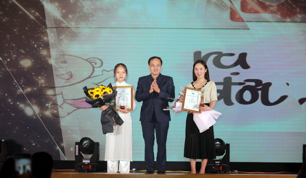 chi cuc dan so khhgd tinh quang ninh dat giai nhat cuoc thi sang tao video clip con gai that tuyet nam 2019