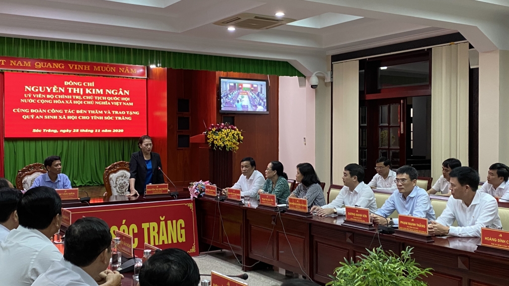 lãnh đạo PVN và các đơn vị thành viên tham gia đoàn công tác của Chủ tịch Quốc hội Nguyễn Thị Kim Ngân