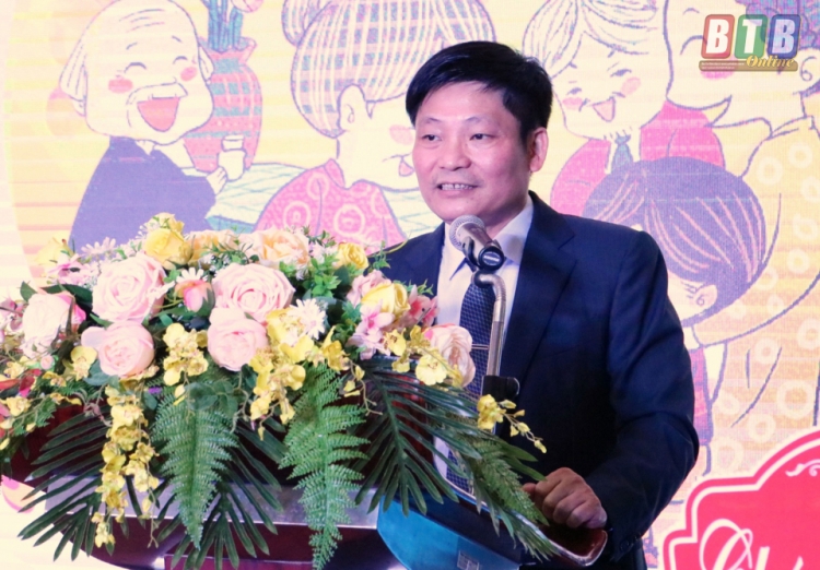 Công ty CP Sản xuất hàng thể thao - MXP tri ân thân nhân người lao động