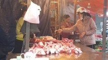 Hà Nội dự báo đủ thịt lợn cho dân ăn Tết