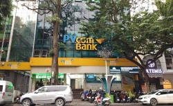 pvcombank len tieng viec khach hang khieu nai 52 ty dong tiet kiem bi phong toa
