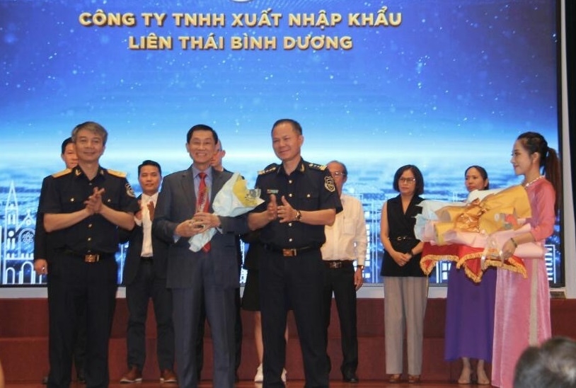 Tập đoàn IPPG của ông Johnathan Hạnh Nguyễn được tôn vinh doanh nghiệp tiêu biểu năm 2022