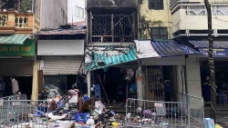 Thủ tướng: Khẩn trương điều tra vụ cháy khiến 4 người tử vong ở Hàng Lược