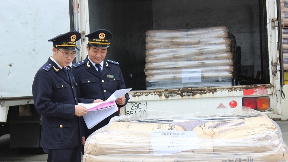 Gian lận thương mại, buôn lậu ngày càng tinh vi với nhiều thủ đoạn mới