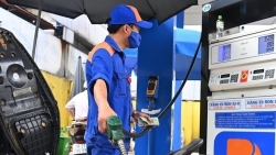 Bộ Công thương yêu cầu rà soát cấp phép kinh doanh xăng dầu