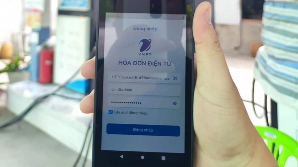 Hà Nội siết hóa đơn điện tử với xăng dầu, sân golf, nhà hàng