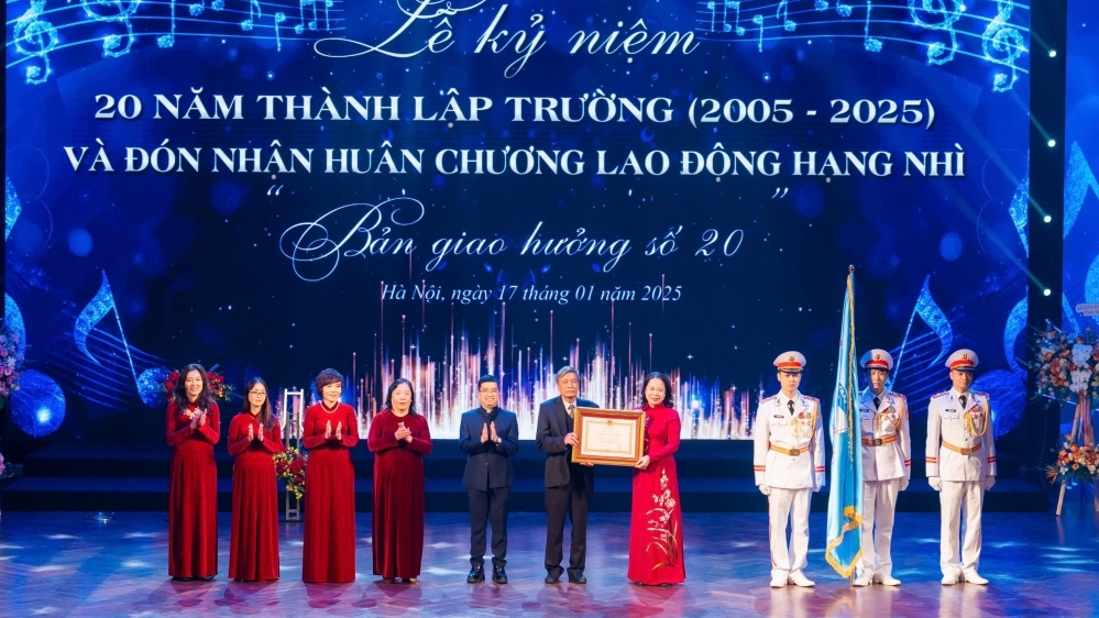 Lễ kỷ niệm đầy ý nghĩa của ngôi trường mang tên Hồng Hà nữ sĩ