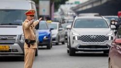 hinh anh cong an ha noi lam viec xuyen tet duong lich dam bao binh yen cho thu do