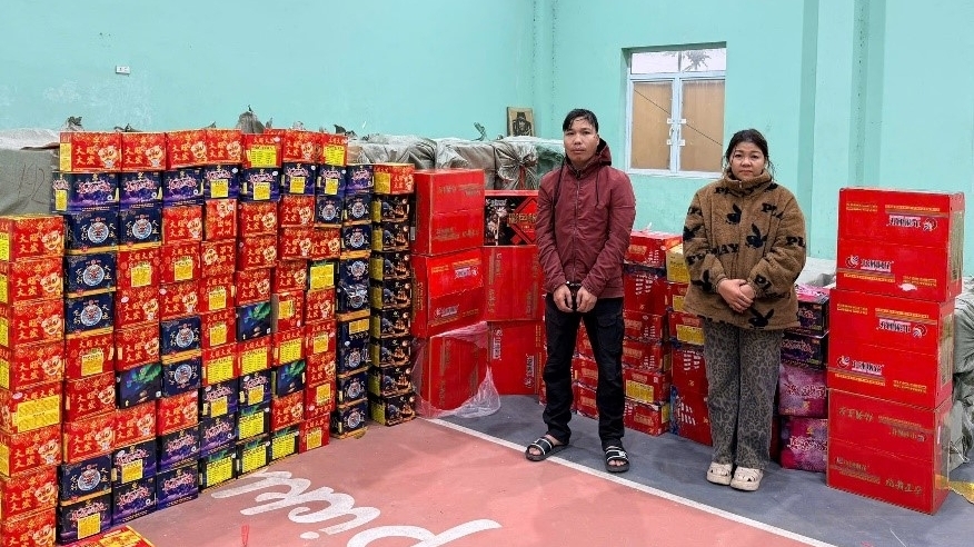 Công an Hà Nội bắt giữ vụ mua bán hơn 6 tấn pháo nổ