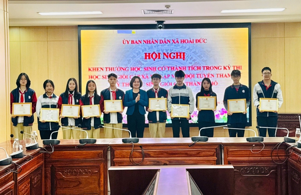 Xã Hoài Đức gặp mặt động viên các thí sinh thi học sinh giỏi cấp thành phố