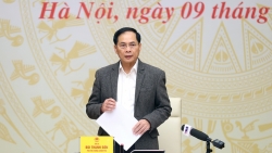 pho thu tuong con tinh trang can bo buong long bao che cho buon lau hang gia