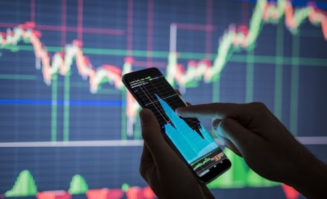 Hai nhà đầu tư thao túng giá cổ phiếu SJS bị phạt 3 tỷ đồng