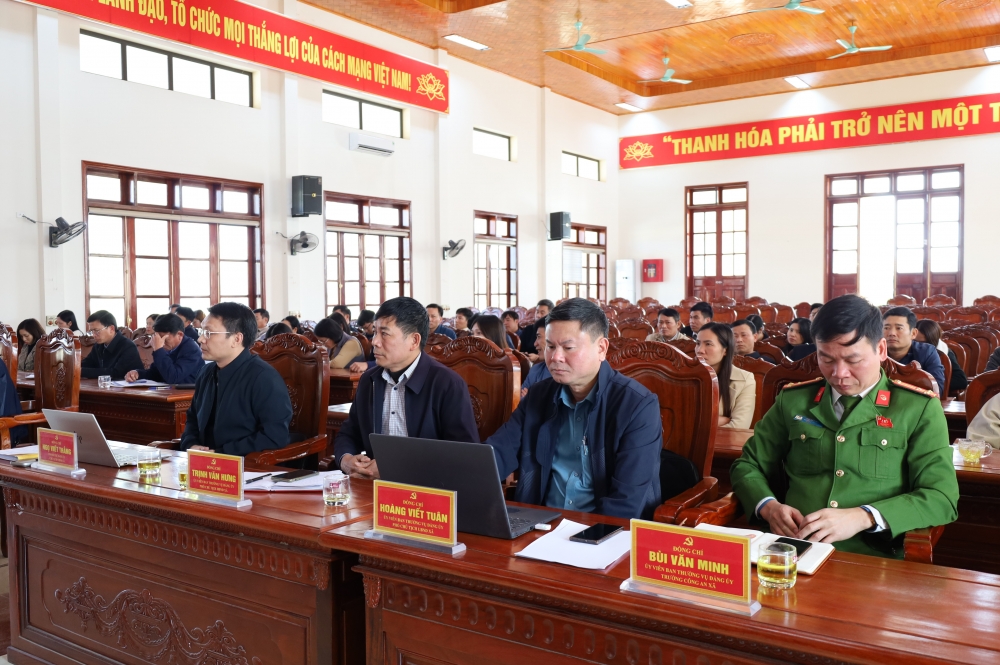 Xã Hoa Lộc thống nhất giới thiệu 2 người ứng cử đại biểu HĐND tỉnh Thanh Hóa