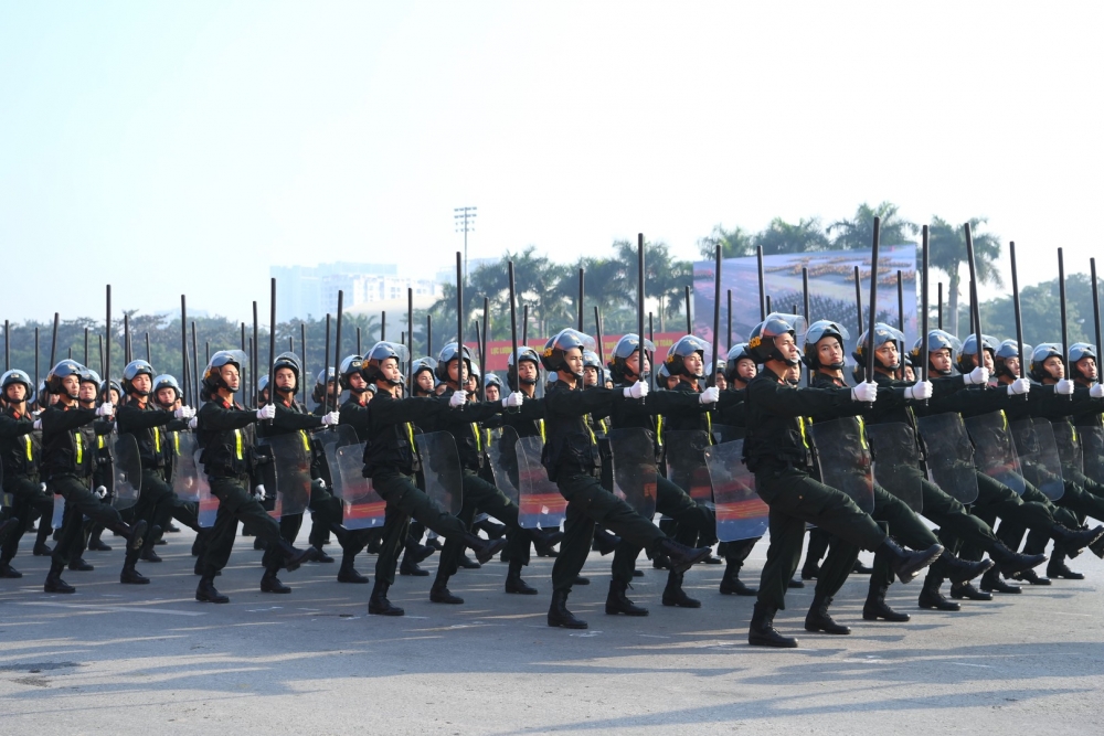 Hình ảnh đội quân tinh nhuệ, dàn khí tài hiện đại bảo vệ Đại hội XIV của Đảng