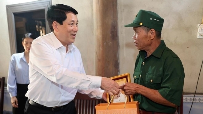 Hoàn thành tặng quà Tết của Chủ tịch nước cho người có công trước ngày 31/1