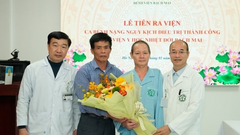 Cuộc chiến 47 ngày giành sự sống cho bệnh nhân nguy kịch ở Bệnh viện Bạch Mai