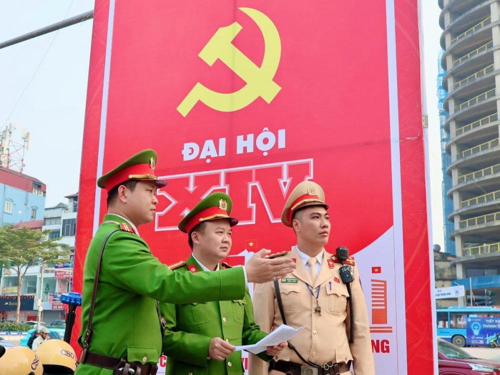 Công an Hà Nội chủ động tuần tra, bảo đảm an ninh cho Đại hội XIV của Đảng