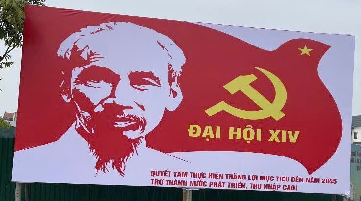 Xã Ô Diên trang hoàng đường phố mừng Đại hội Đảng và Tết Bính Ngọ 2026