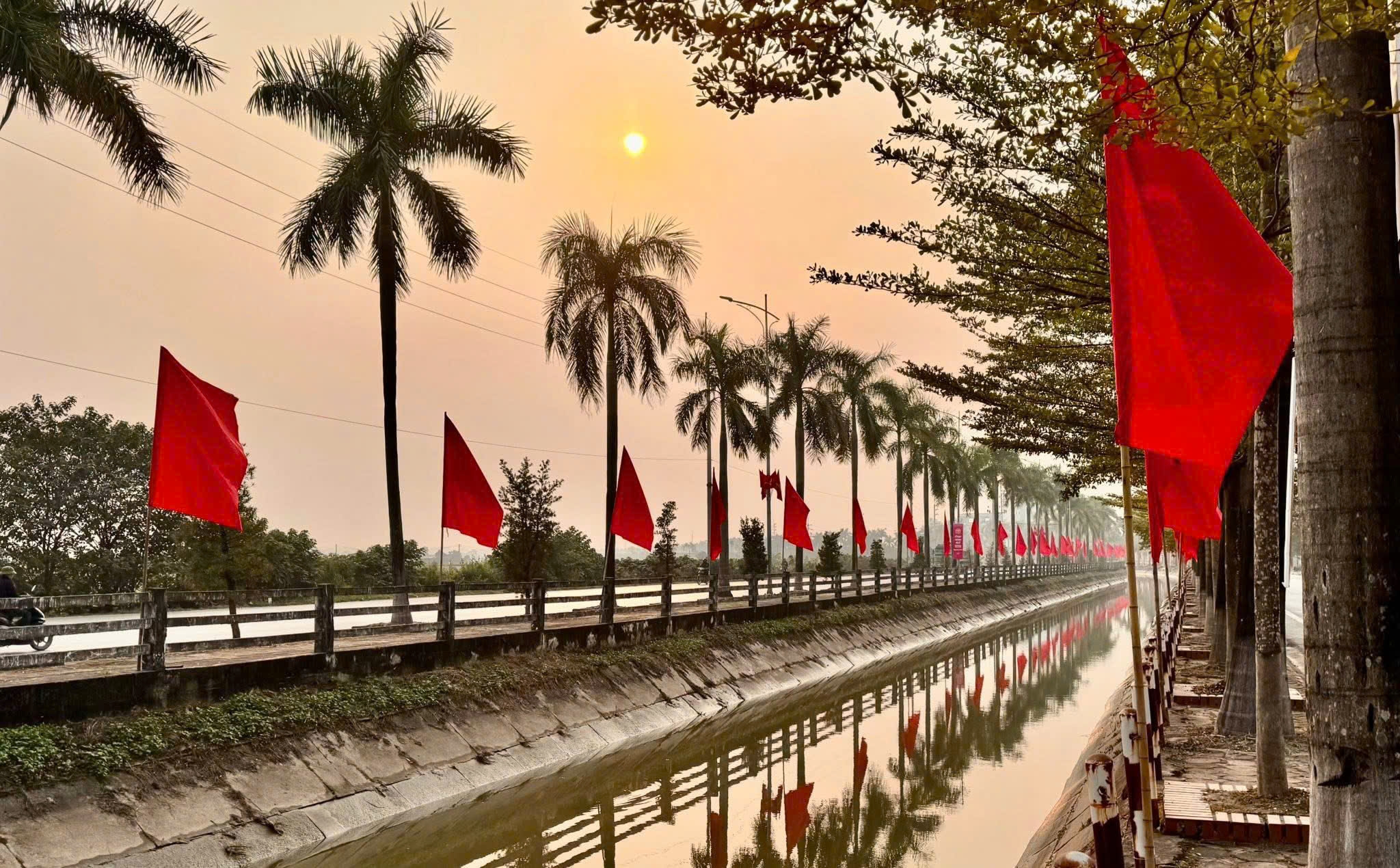 Xã Ô Diên trang hoàng đường phố mừng Đại hội Đảng và Tết Bính Ngọ 2026