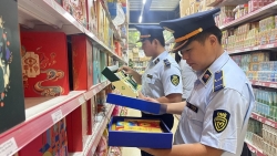 Phó Thủ tướng: Số vụ buôn lậu, hàng giả bị phát hiện chưa phản ánh đúng thực tế