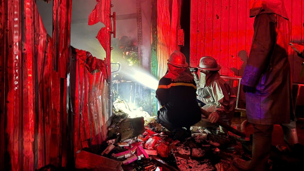 Cháy tại kho hàng của Công ty Logistic dược phẩm Đông Á