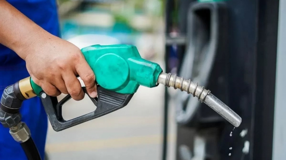 Giá xăng dầu đồng loạt tăng nhẹ