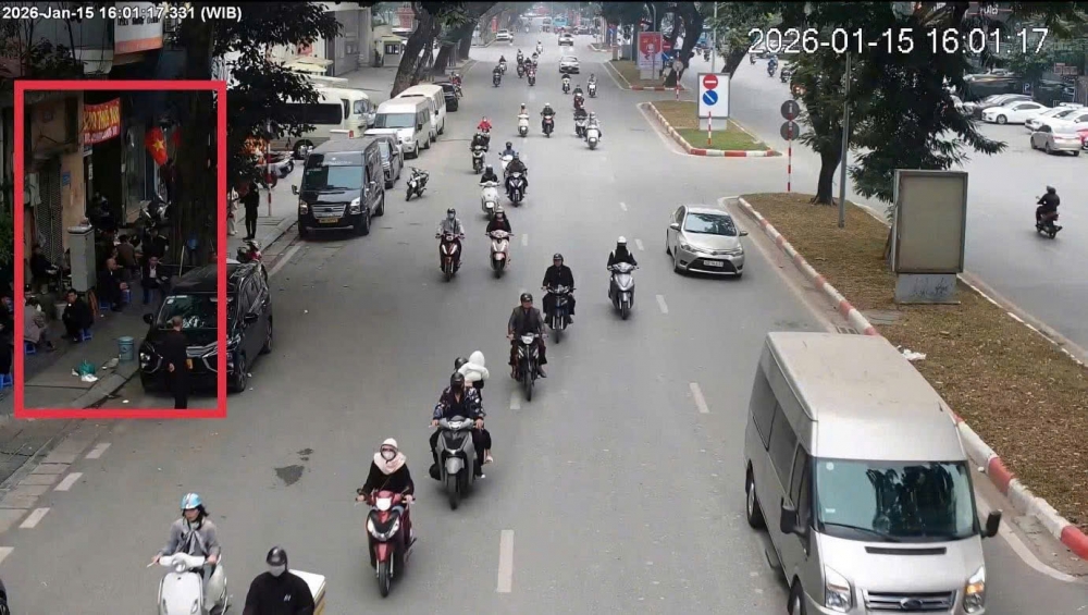 Hà Nội: Vứt rác bừa bãi, bán hàng lấn chiếm vỉa hè sẽ bị “phạt nguội” từ camera AI